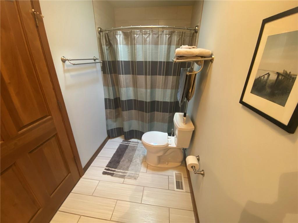 208 Charing Cross Road Indianapolis, IN 46217 - Photo 12 of 26 Gallery Image 12