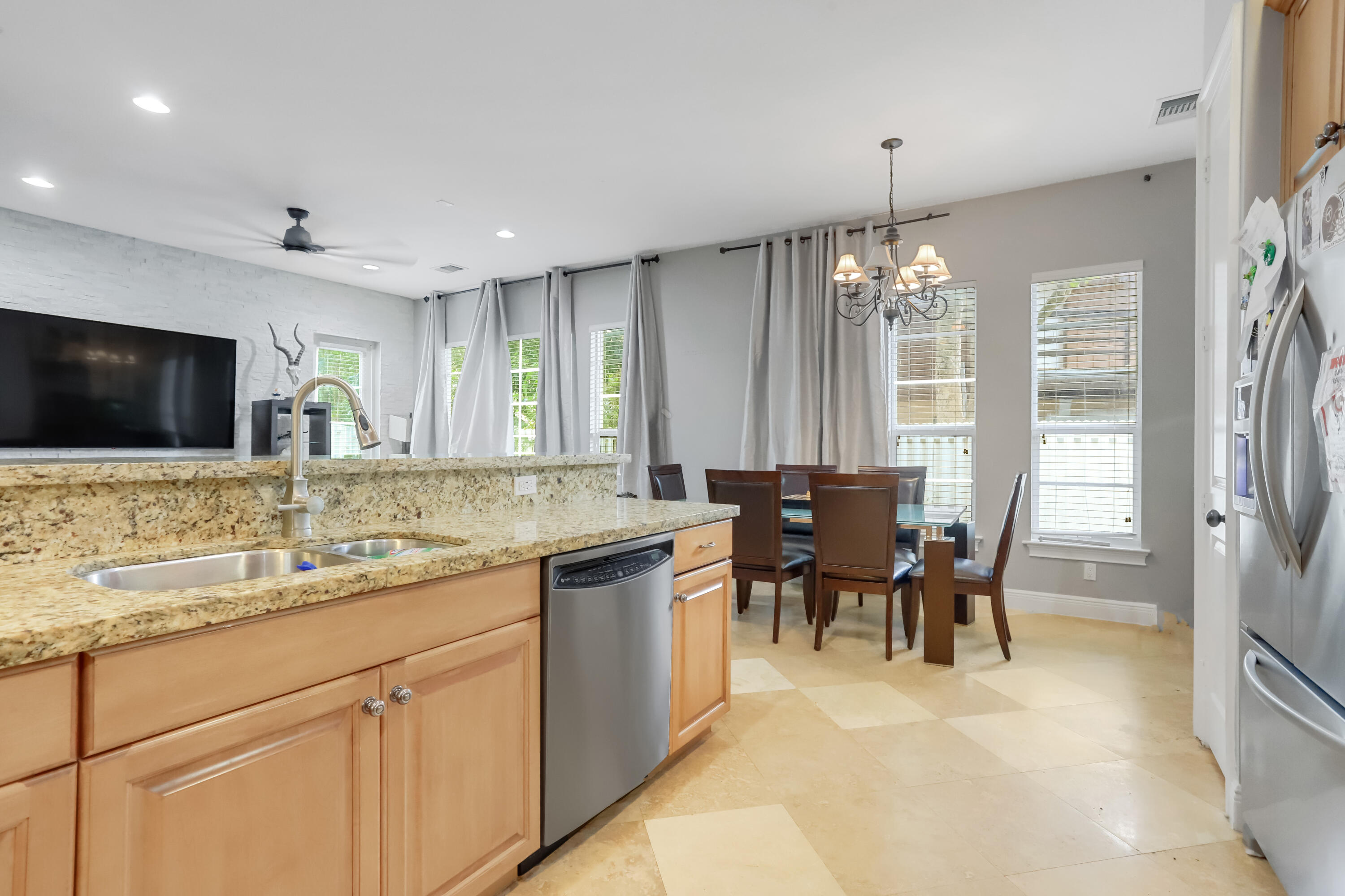 138 Via Palma Lane Boca Raton, FL 33487 - Photo 14 of 41 IMG_0619
