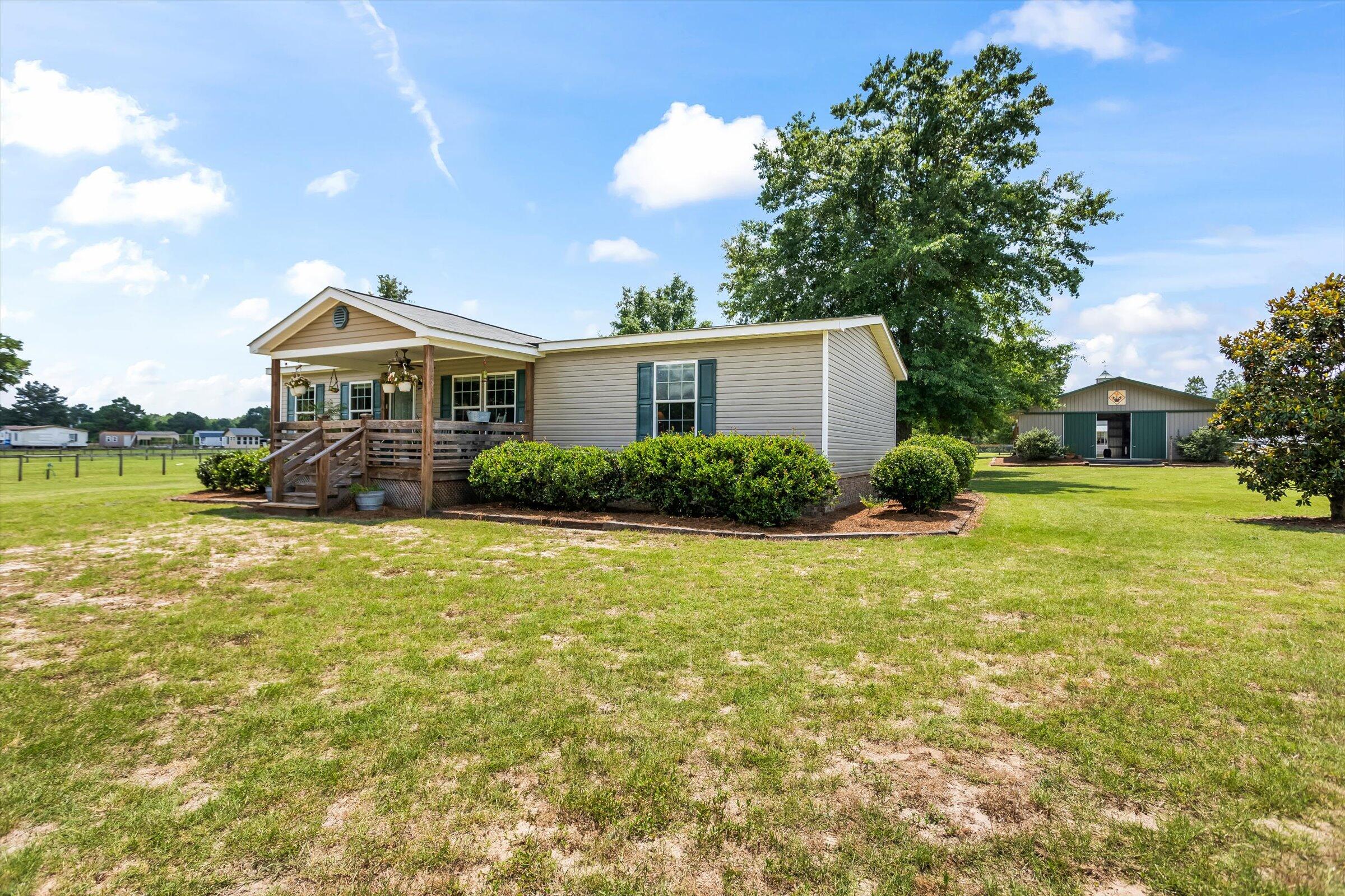 1178 Weeks Road Williston, SC 29853 - Photo 1 of 72