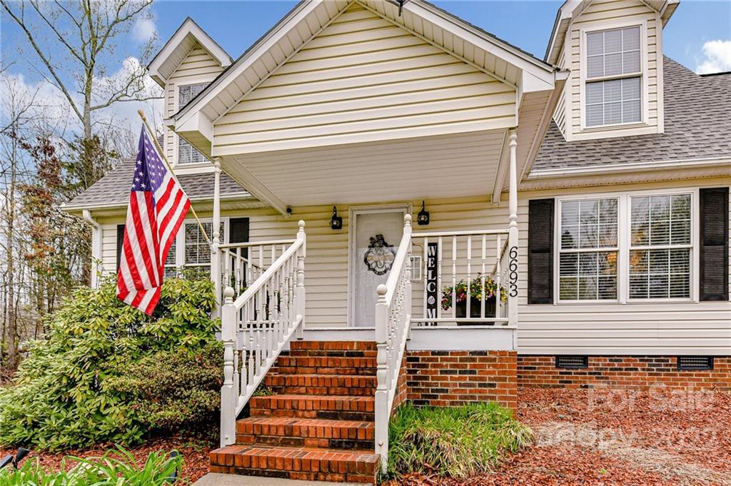 6693 Forney Hill Road Denver, NC 28037 - Photo 3 of 35 Gallery Image 3