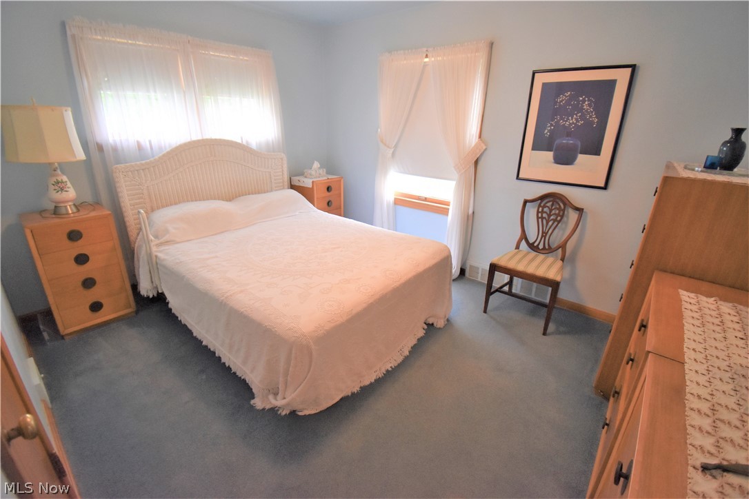 5711 Shawnee Road Cleveland, OH 44124 - Photo 8 of 20