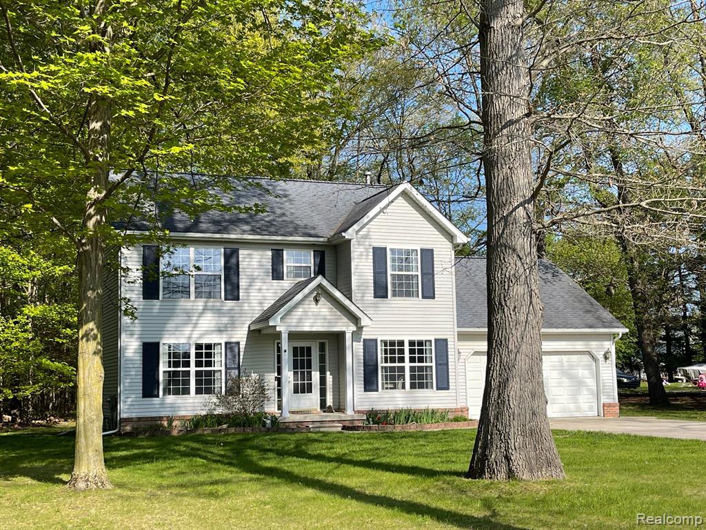 14435 Hogan Road Linden, MI 48451 - Photo 1 of 23
