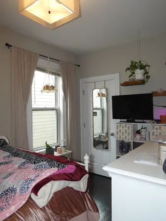 $3,700 | 37 Condor Street, Unit 3, Boston, MA 02128