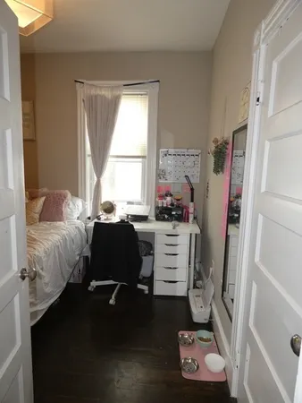 $3,700 | 37 Condor Street, Unit 3, Boston, MA 02128