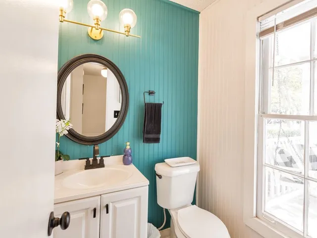 $2,575 | 2790 Farmstead Road, Smyrna, GA 30080