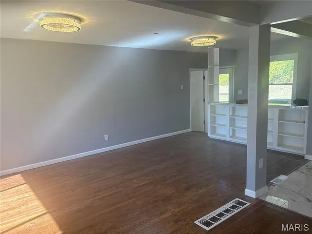 $215,000 | 1313 Northumberland Drive, St. Louis, MO 63137