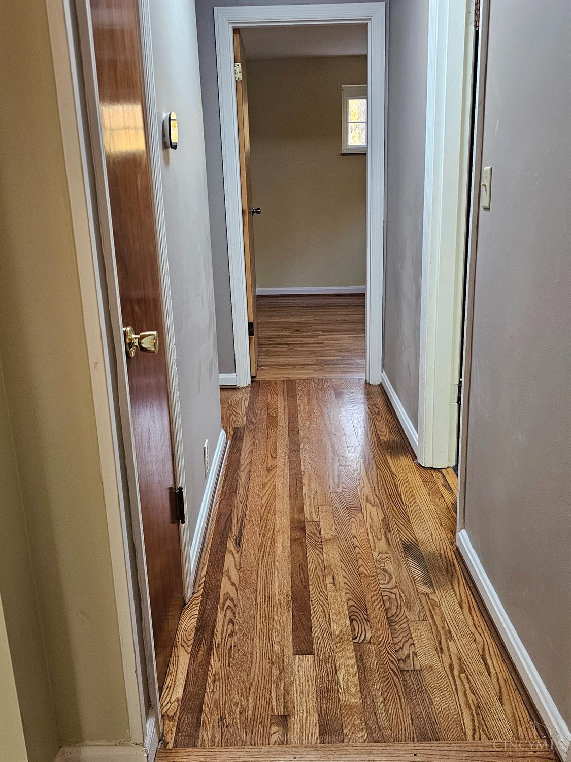 5182 Race Road Cincinnati, OH 45247 - Photo 9 of 22