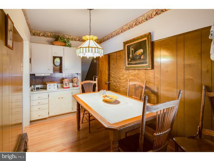 131 Overhill Road Upper Darby, PA 19082 - Photo 7 of 17
