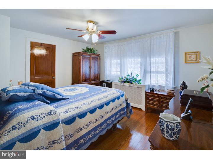 131 Overhill Road Upper Darby, PA 19082 - Photo 9 of 17