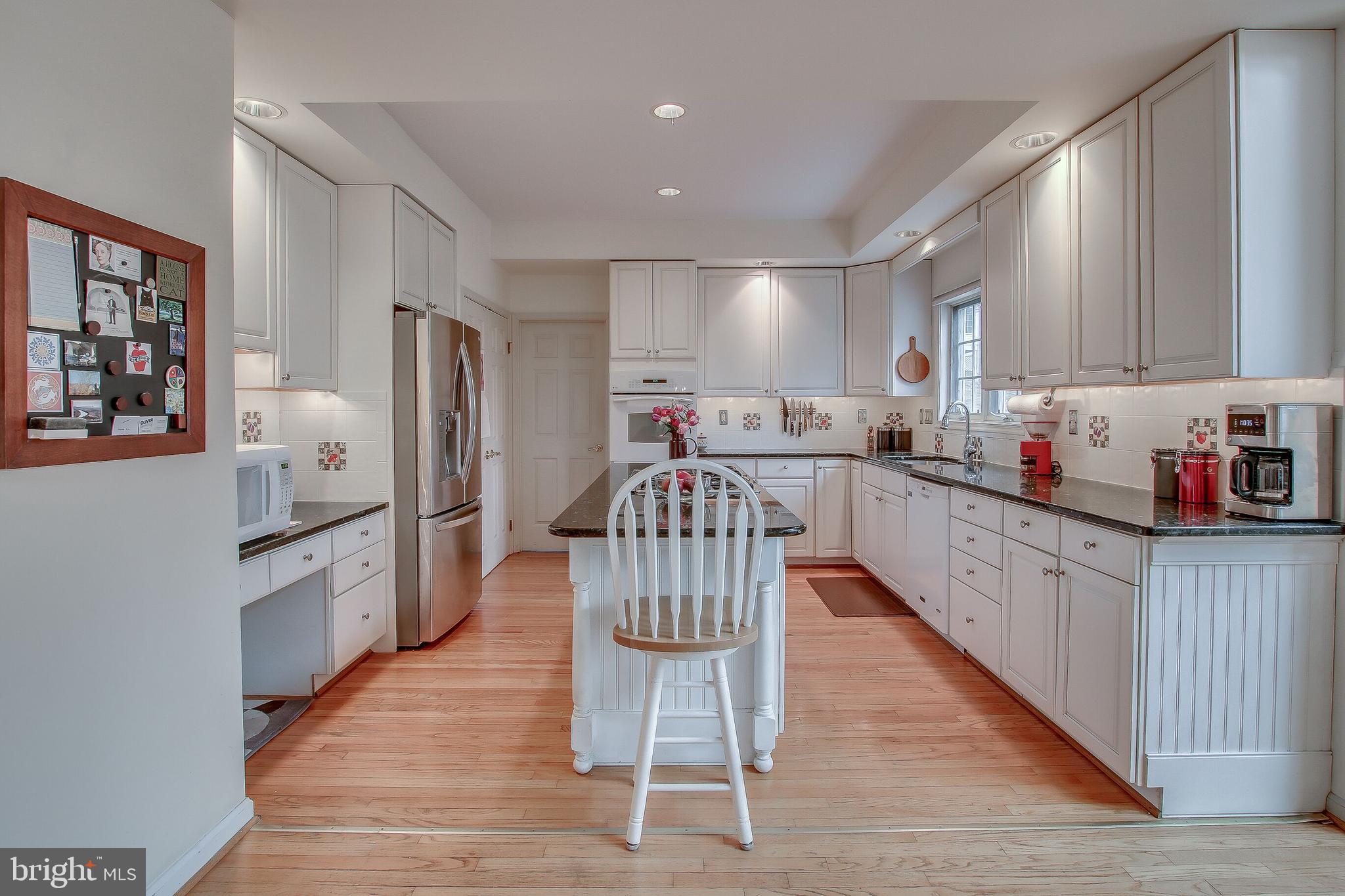 122 Yearsley Mill Road Media, PA 19063 - Photo 14 of 50 Kitchen