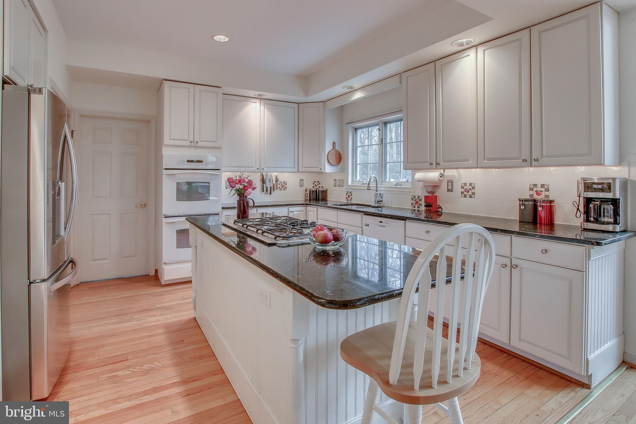 122 Yearsley Mill Road Media, PA 19063 - Photo 15 of 50 Kitchen