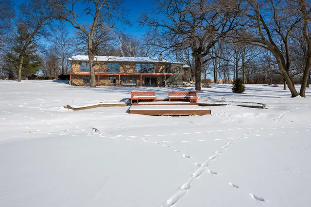 $775,000 | 5814 Highway 173, Richmond, IL 60071