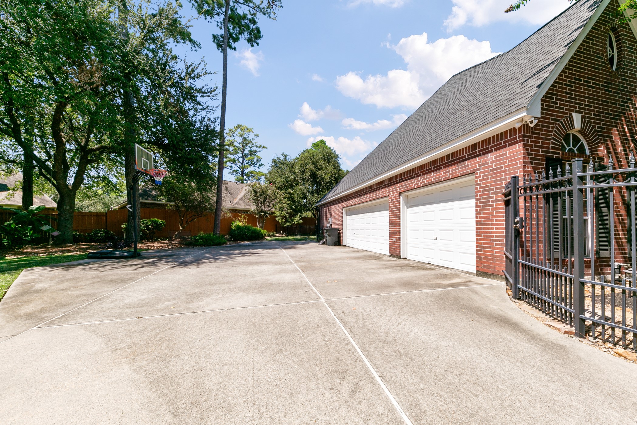 13915 Springmint Drive Cypress, TX 77429 - Photo 38 of 43 a view of backyard of house and trees