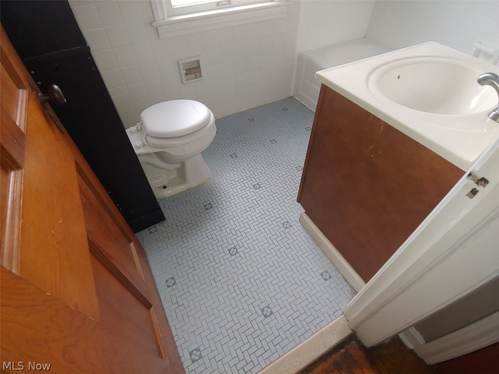 1187 Alpine Road Cleveland Heights, OH 44121 - Photo 14 of 23 Gallery Image 14