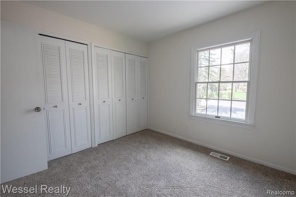 340 Minot Street, Unit 8 Romeo, MI 48065 - Photo 20 of 25