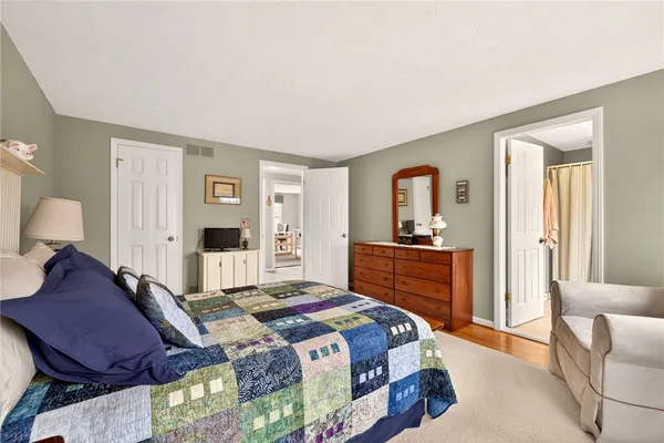 $319,000 | 38 Huxley Way, Perinton, NY 14450