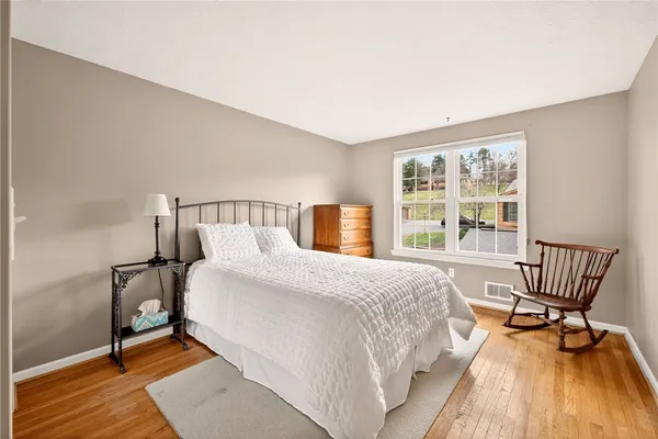 $319,000 | 38 Huxley Way, Perinton, NY 14450