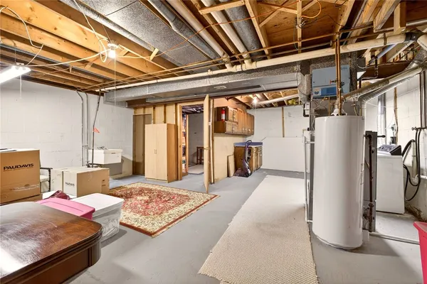 $319,000 | 38 Huxley Way, Perinton, NY 14450