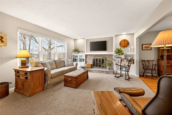 $319,000 | 38 Huxley Way, Perinton, NY 14450