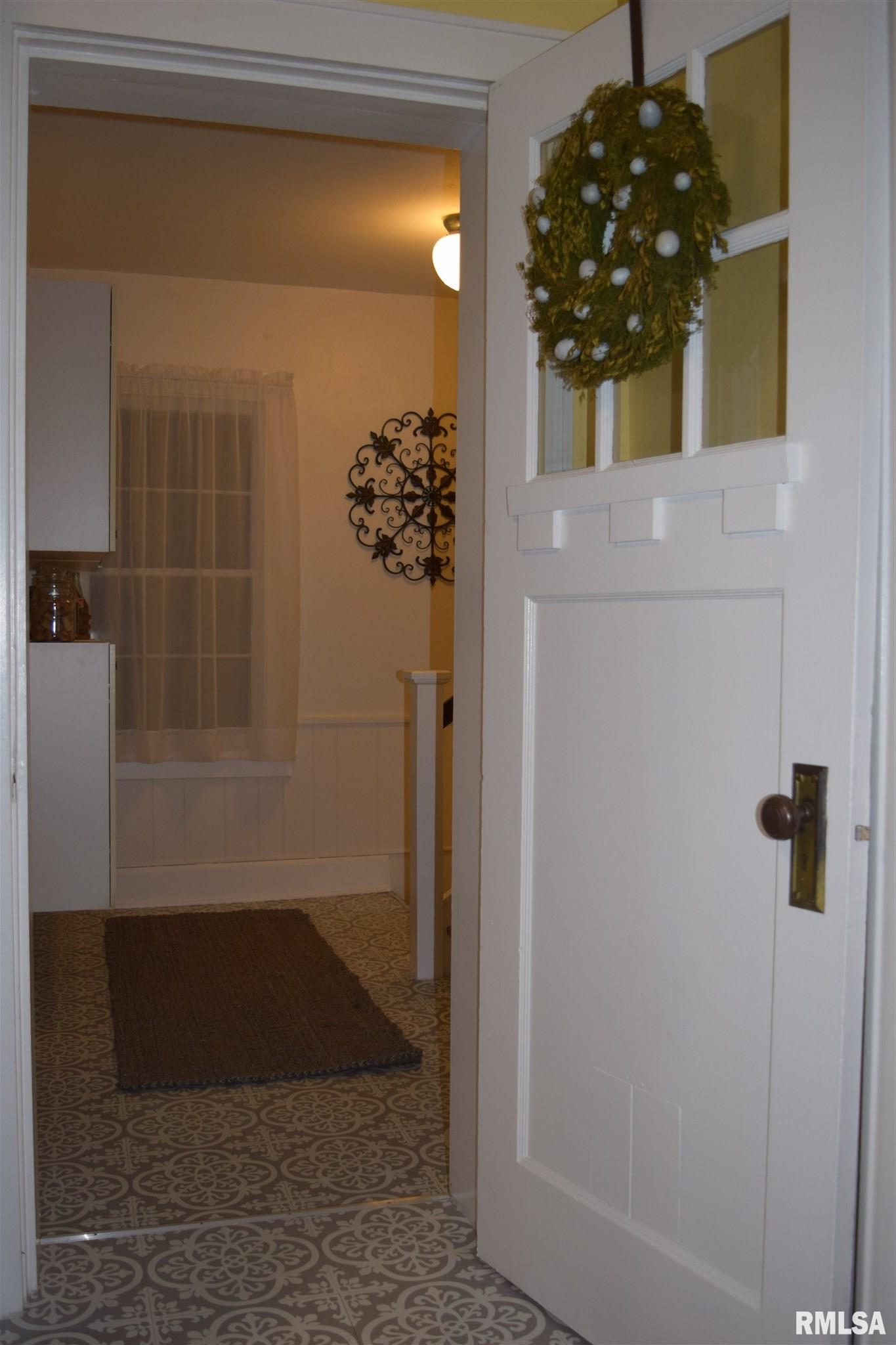1729 Mound Road Jacksonville, IL 62650 - Photo 43 of 47 Gallery Image 43