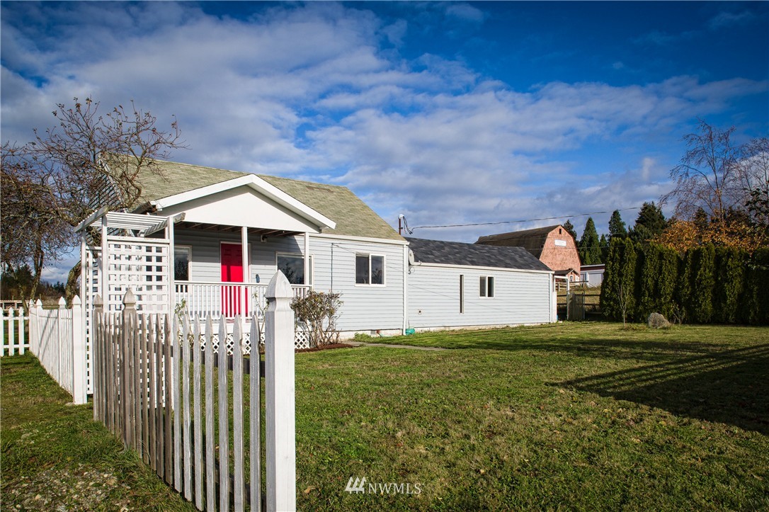 3372 Mountain View Road Ferndale, WA 98248 - Photo 1 of 25 Gallery Image 1