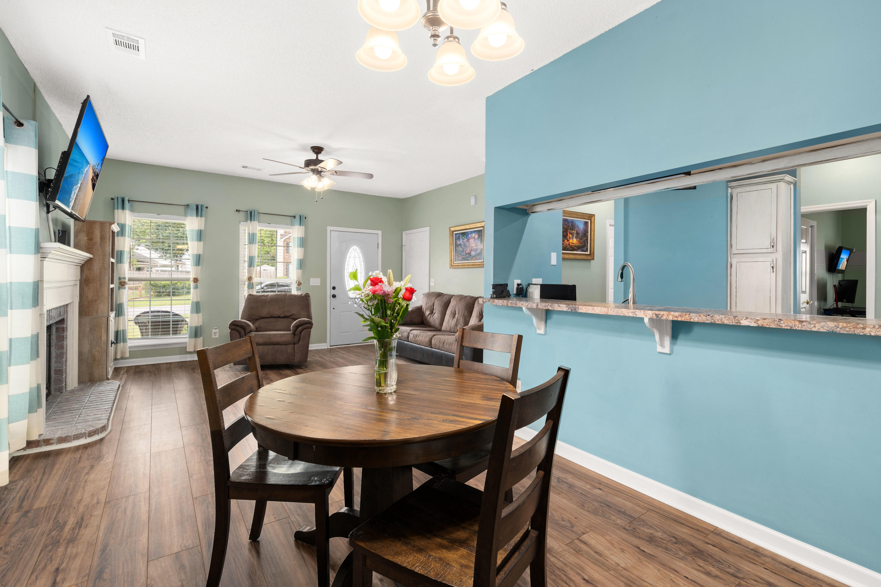 130 Landau Road Summerville, SC 29485 - Photo 10 of 26 9