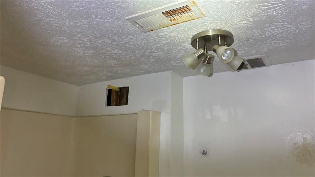 3800 Kensingwood Trace Decatur, GA 30032 - Photo 25 of 58