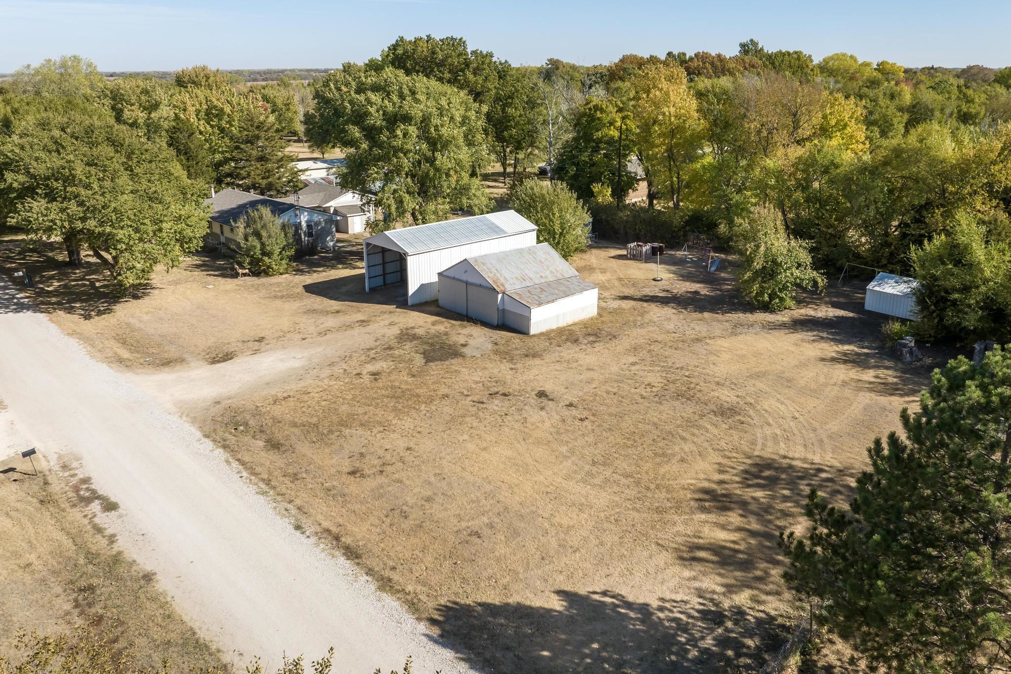 1202 Conner Road El Dorado, KS 67042 - Photo 2 of 36