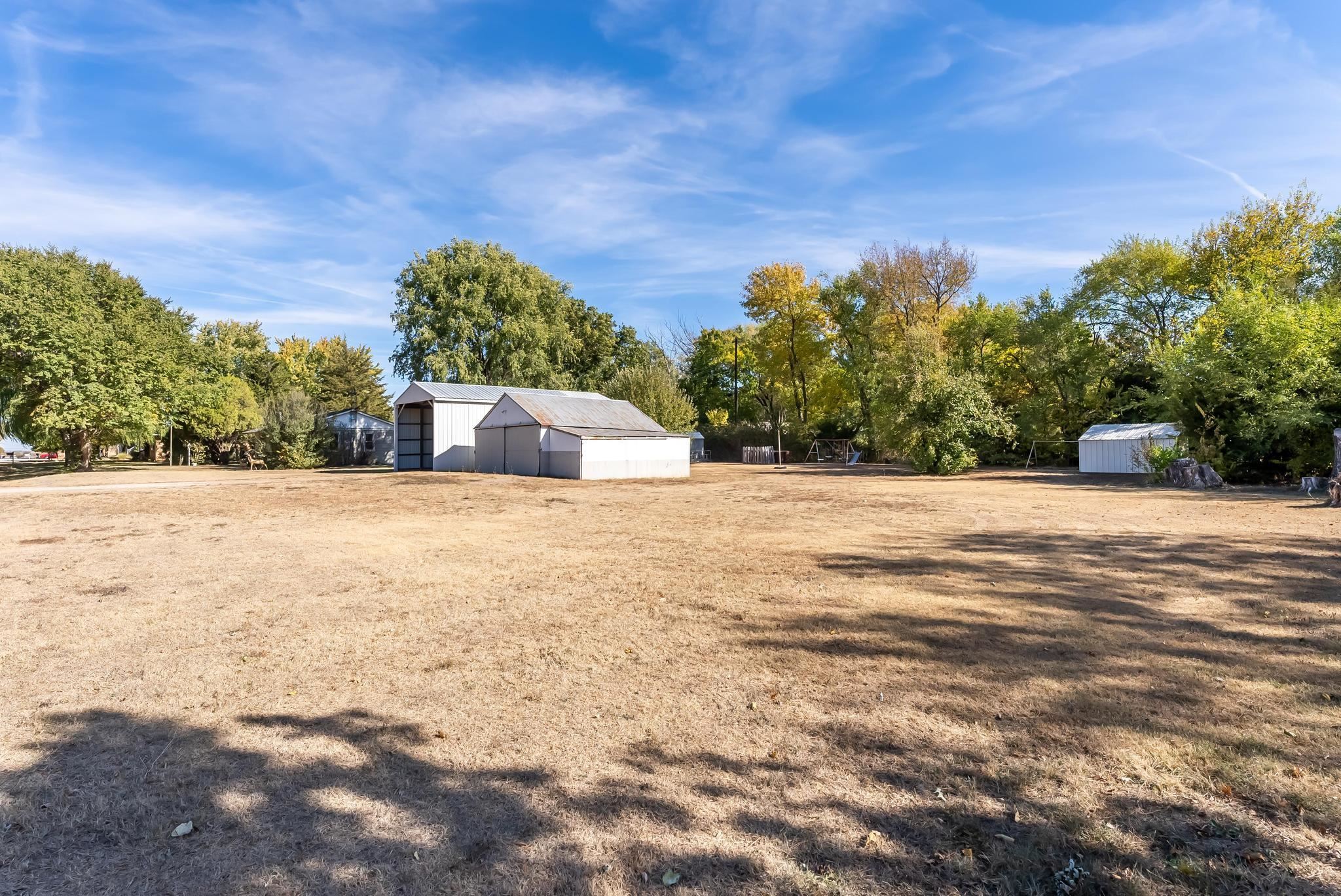1202 Conner Road El Dorado, KS 67042 - Photo 33 of 36