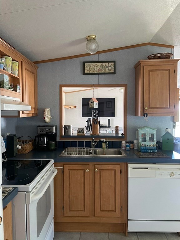 194 Lafayette Road, Unit 24N Salisbury, MA 01952 - Photo 6 of 15