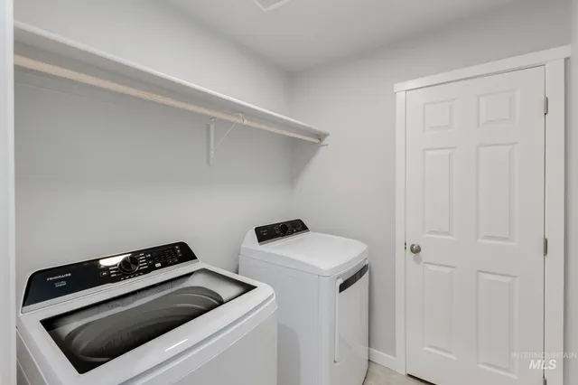 $339,990 | 115 Caribou Street, Horseshoe Bend, ID 83629