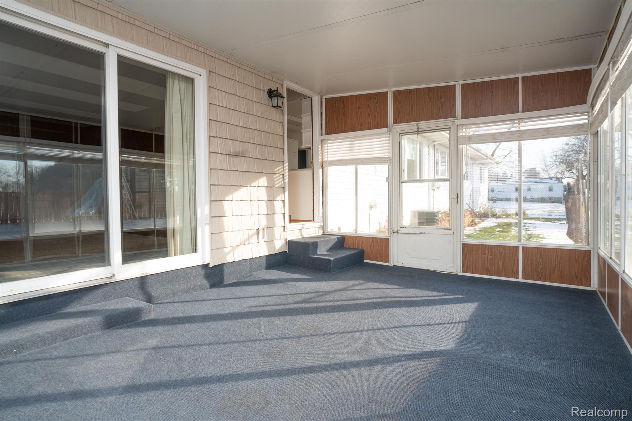 5665 North Fowlerville Road Fowlerville, MI 48836 - Photo 27 of 39 Gallery Image 27