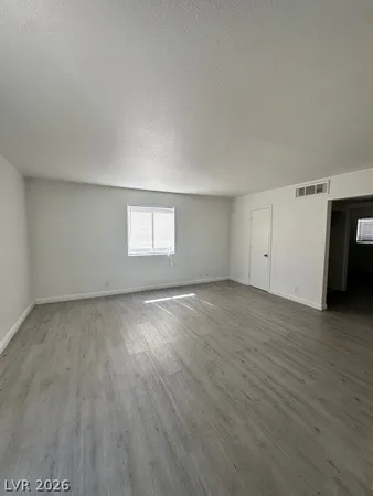 $1,300 | 2121 Oceanus Lane, Unit 1, Las Vegas, NV 89115