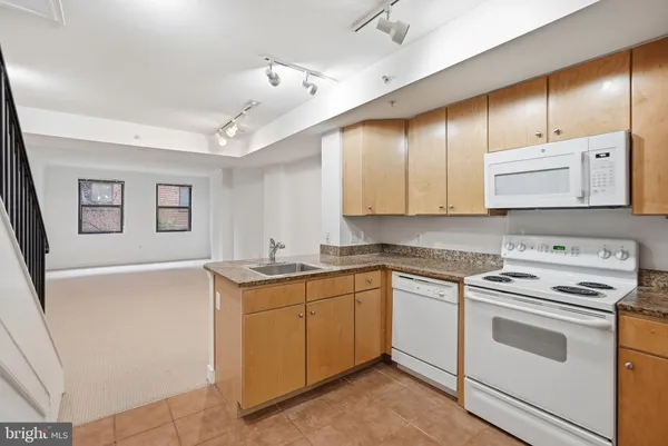 $3,500 | 616 E Street Northwest, Unit 447, Washington, DC 20004