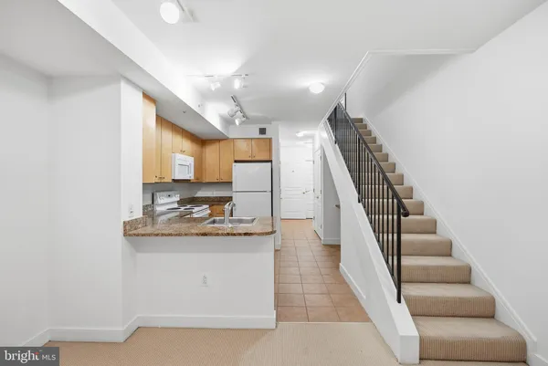 $3,500 | 616 E Street Northwest, Unit 447, Washington, DC 20004