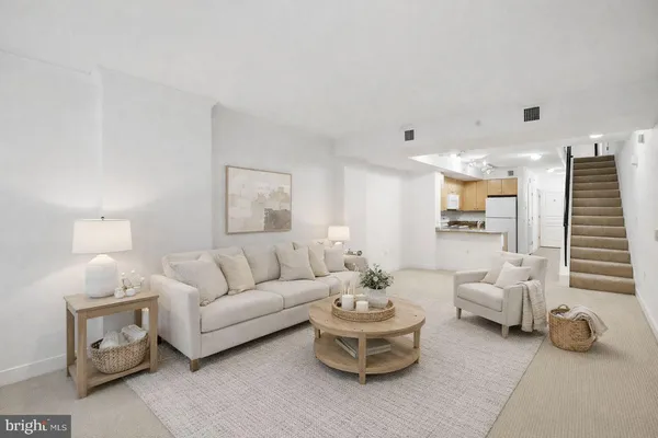 $3,500 | 616 E Street Northwest, Unit 447, Washington, DC 20004