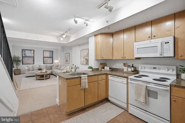 $3,500 | 616 E Street Northwest, Unit 447, Washington, DC 20004