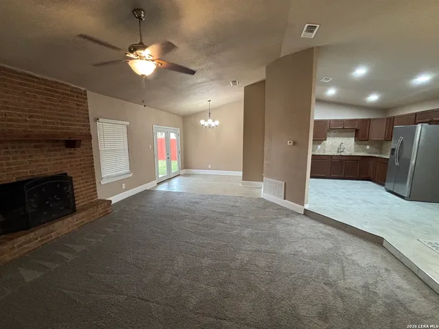 $1,800 | 108 Dobie Boulevard, Cibolo, TX 78108