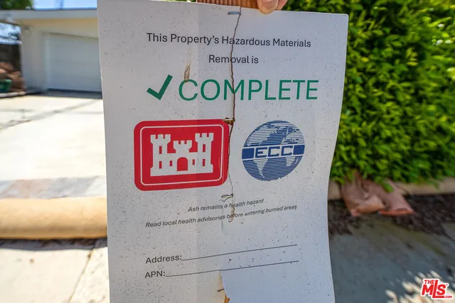 $2,290,000 | 18128 Kingsport Drive, Malibu, CA 90265