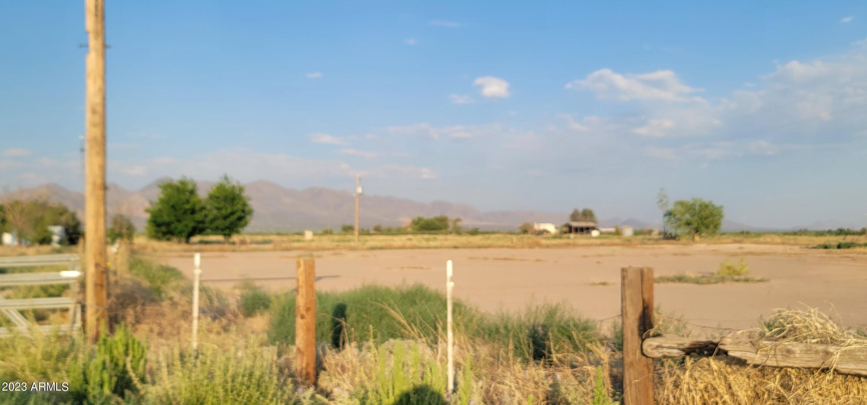 10533 North Mormon Road Elfrida, AZ 85610 - Photo 17 of 26 20230625_182626