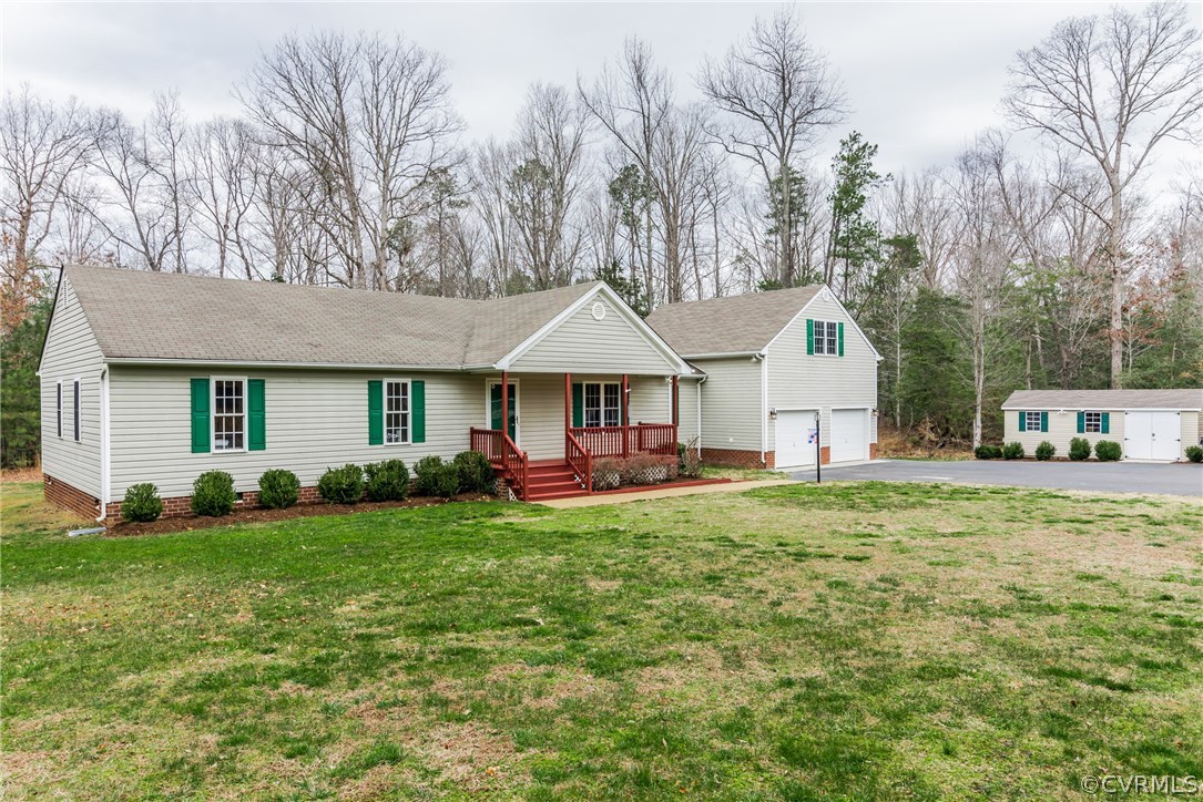 7400 North Courthouse Road New Kent, VA 23124 - Photo 1 of 48 Gallery Image 1