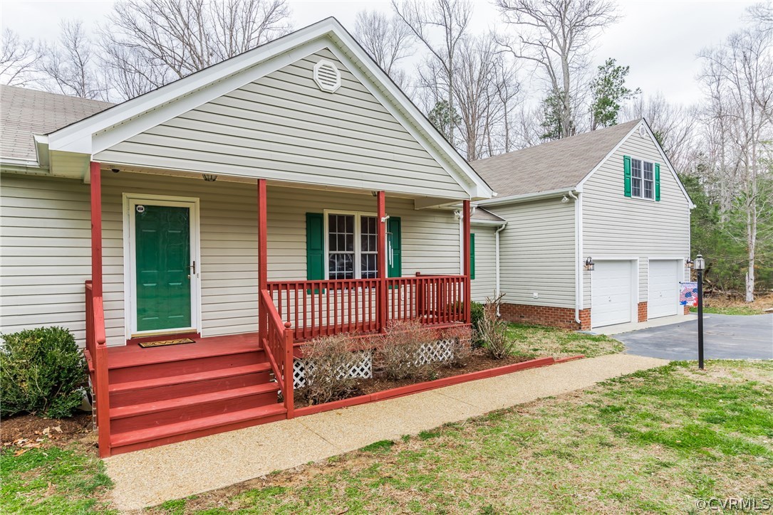 7400 North Courthouse Road New Kent, VA 23124 - Photo 3 of 48 Gallery Image 3