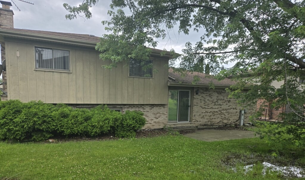 3531 Dale Drive Crete, IL 60417 - Photo 2 of 14