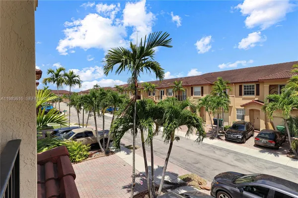 $2,900 | 12808 Southwest 132nd Terrace, Miami, FL 33186