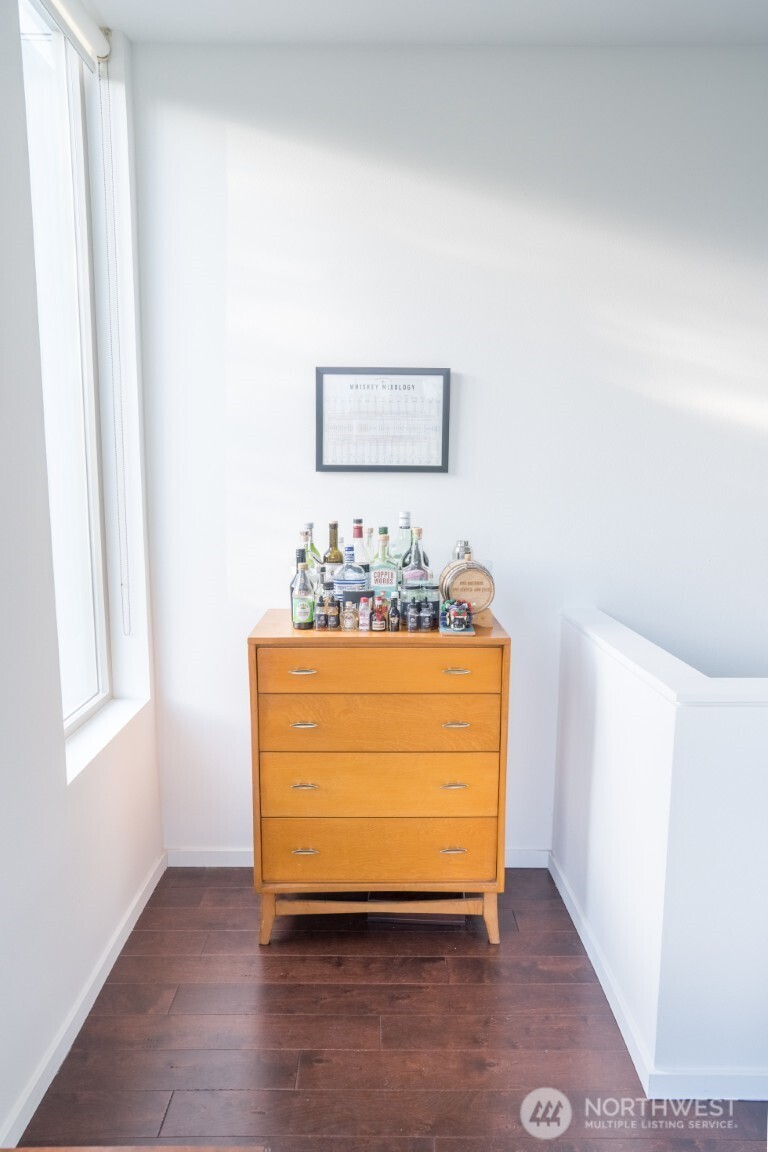 206 22nd Avenue, Unit A Seattle, WA 98122 - Photo 19 of 37