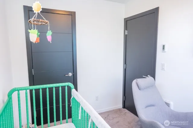 $4,350 | 206 22nd Avenue, Unit A, Seattle, WA 98122