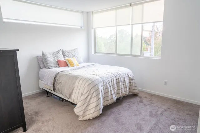 $4,350 | 206 22nd Avenue, Unit A, Seattle, WA 98122