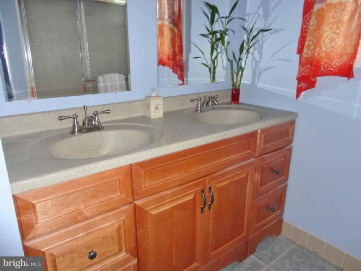 102 Green Ridge Road Voorhees, NJ 08043 - Photo 14 of 25 Master Bathroom