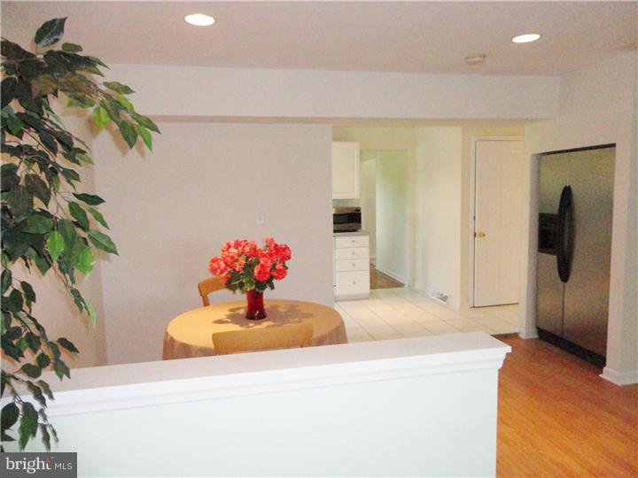 102 Green Ridge Road Voorhees, NJ 08043 - Photo 5 of 25 Breakfast Room