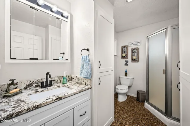 $995,000 | 7671 North 4th Street, Dalton Gardens, ID 83815